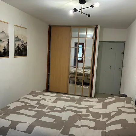 Comfortable 3 Bedroom 基扬
